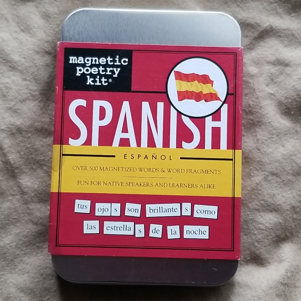 Magnetic Spanish Poetry Kit